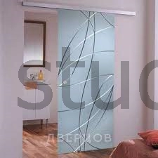 стеклянные двери с узором в Геленджик